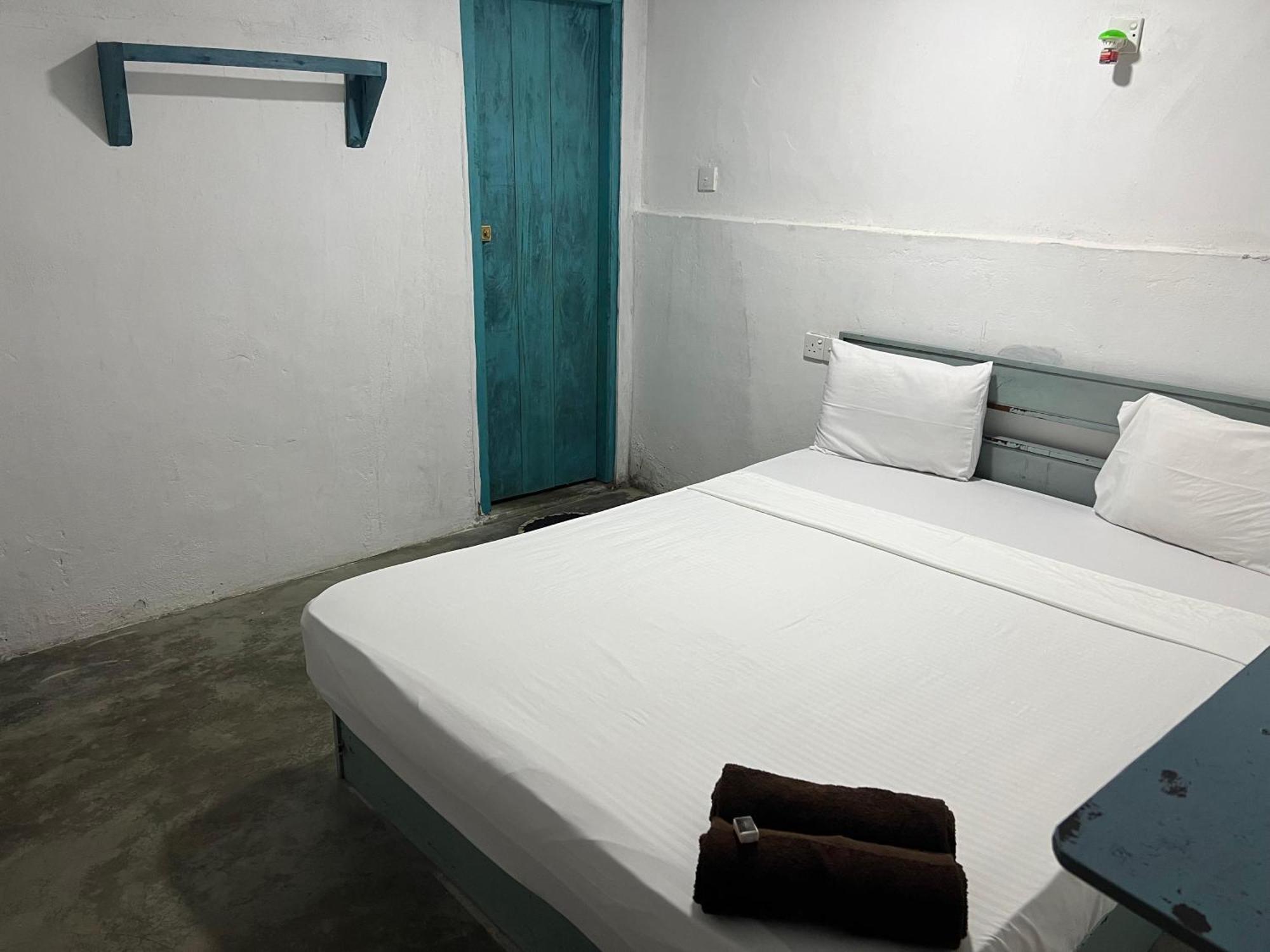 Hostel Cactus Arugambay Arugam Bay Exterior foto